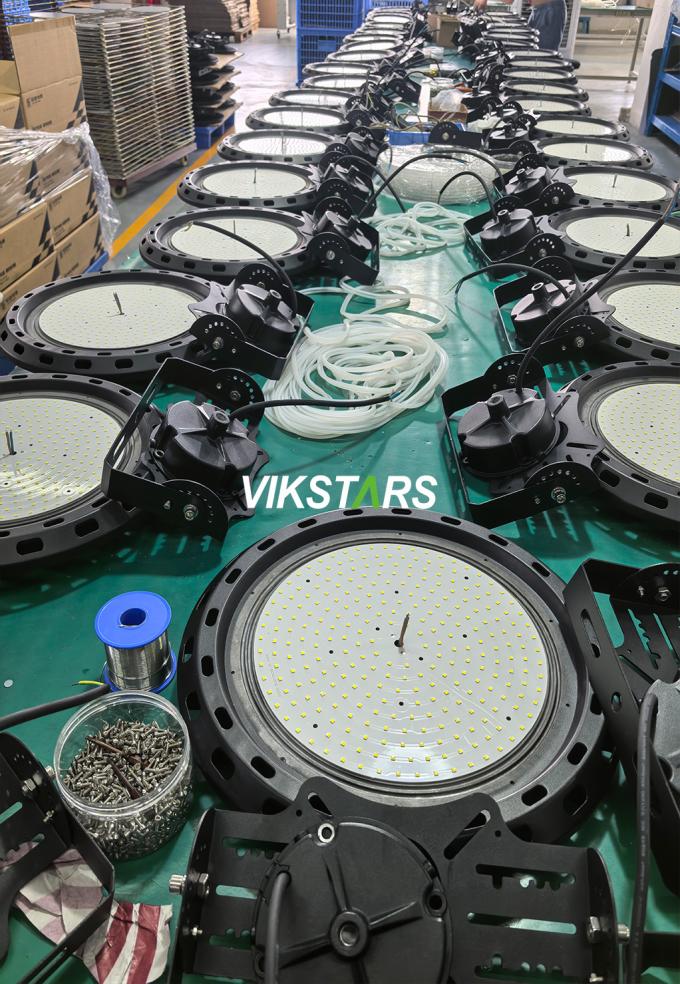 150lm/w UFO 고고등등 다이 캐스팅 알루미늄 하우징 5 년 보증 EMC LED 13